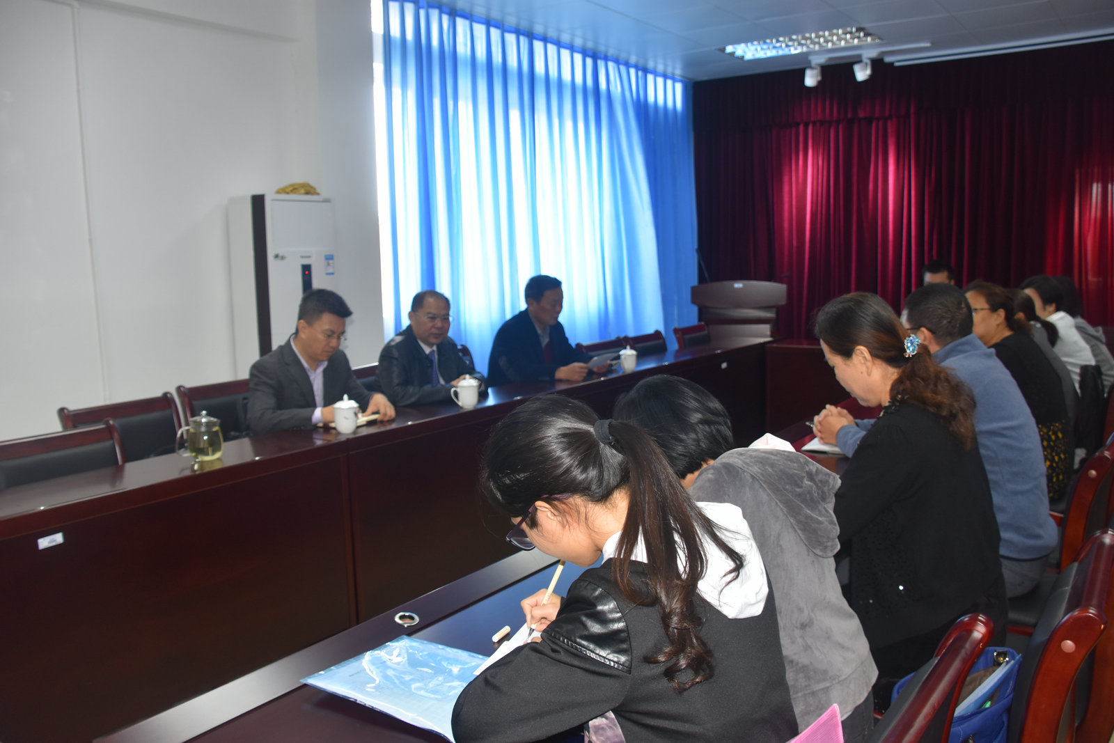 “国家百千万人才” 渤海大学副校长励建荣教授莅临海洋与食品学院考察交流